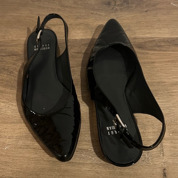 Stuart Weitzman Black Patent Leather Slingback Flats with Pointed Toe. Size 6.5 - Picture 2 of 9